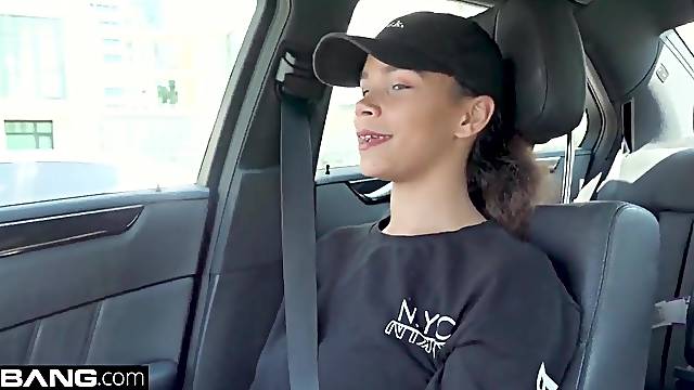 Teen Step Mama Raven Redmond gets Massage with pleased ending