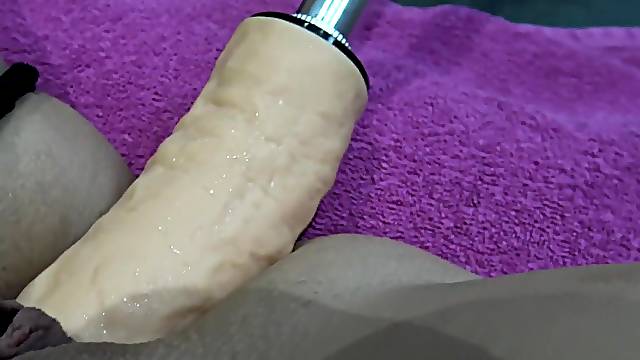Hawt Morning with  Squirt With Screw Machine in POV by Vic Alouqua