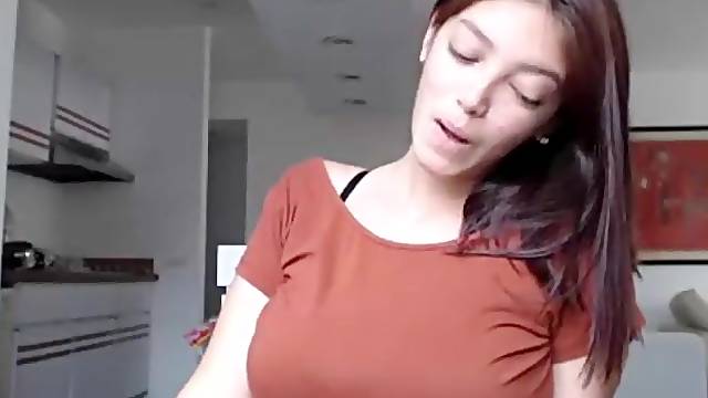 Natasha6 Cam4 is EXCITED