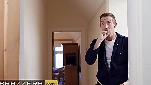 BRAZZERS - Hawt Golden-haired Maya Rose Gets Her Juicy Holes Stuffed By Plumbers Danny D And Xander Corvus