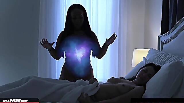 Black Stacked Witch Makes Love To Cursed Hottie - GirlfriendsFilms