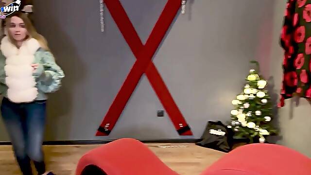 Addition. My most good allys mamma turned out to be very hospitable and a mother Id like to fuck. (Christmas Peculiar 1WIN)