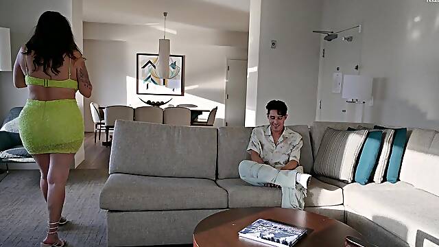 Catfished My Allies Mommy and That babe SCREWED ME!!! Dunken Hina will make u cum