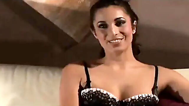 Sexpose 4 - Tiffany Taylor: Scene two Featuring Tiffany Taylor, Lisa Daniels