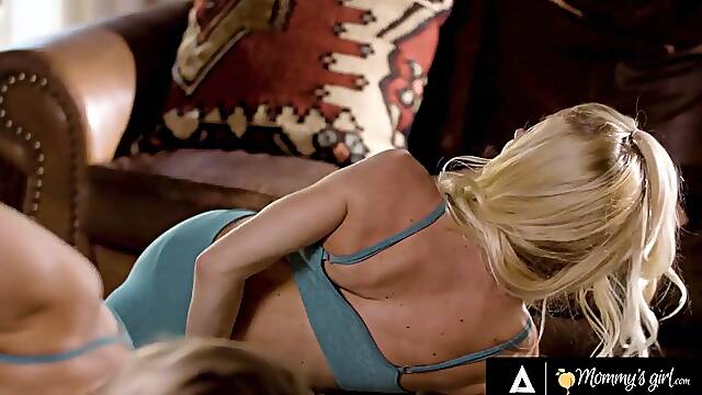 Slutty Mother Id Like To Fuck Desires To Bond During Yoga