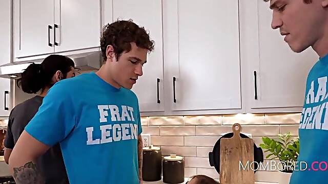 The mother Id like to fuck Of Zillow (Freeuse) - MomBored