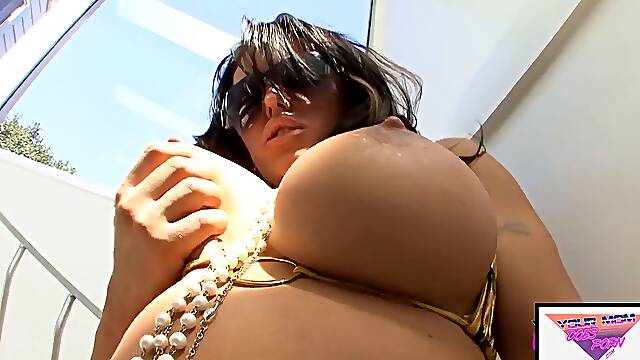 YourMomDoesPorn - immense hooters mummy Jenna Presley Squirts All Over a BWC
