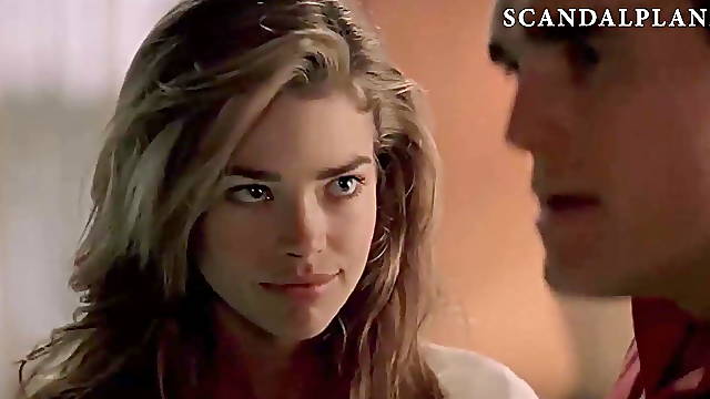 Denise Richards and Neve Campbell 3some Sex On ScandalPlanet