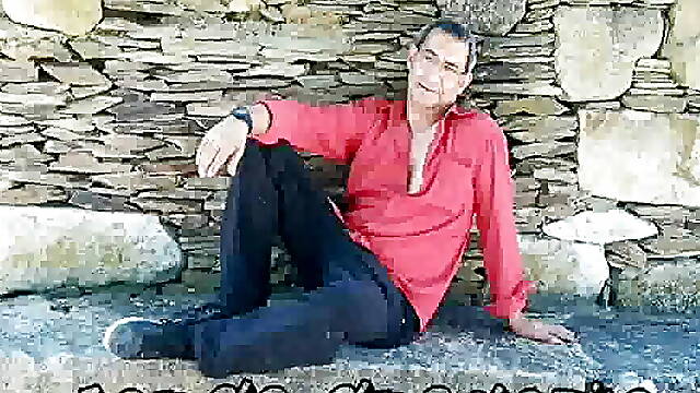 DANDO TAREFAS A MINHA ESCRAVA