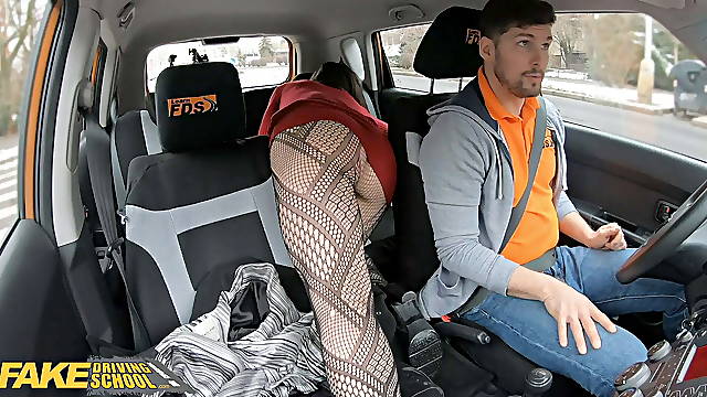FakeDrivingSchool Learner Nataly Gold Is Not Wearing Panties