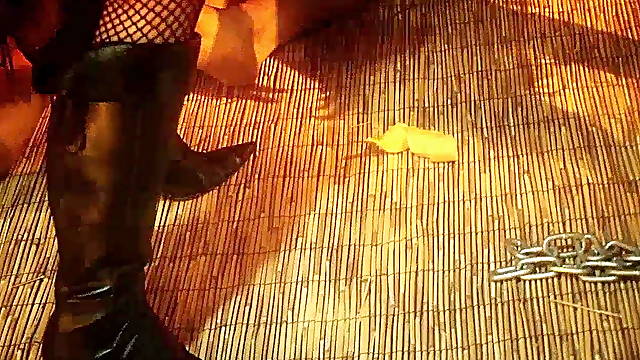 Savannah Gold with Vanessa Hill and Valerie in a group orgy