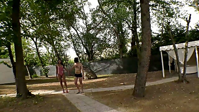 Marie VS Isa (Tgirls Extreme Challenge)