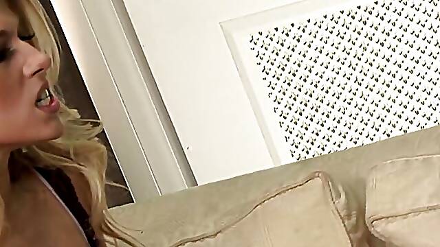 Cheating wife uses her pierced tongue to suck every drop of cum from her neighbor