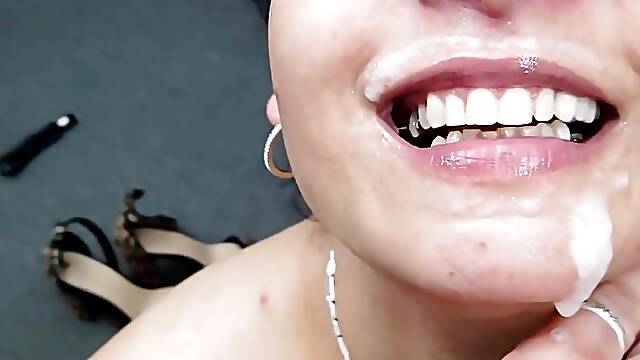 German mature milf big tits make Amateur POV Sex in swinger club
