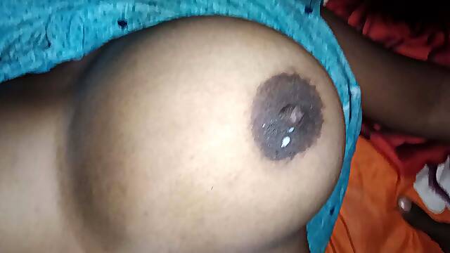 Pados ki Chameli bhabhi ki chudai ki bahut maja aaya