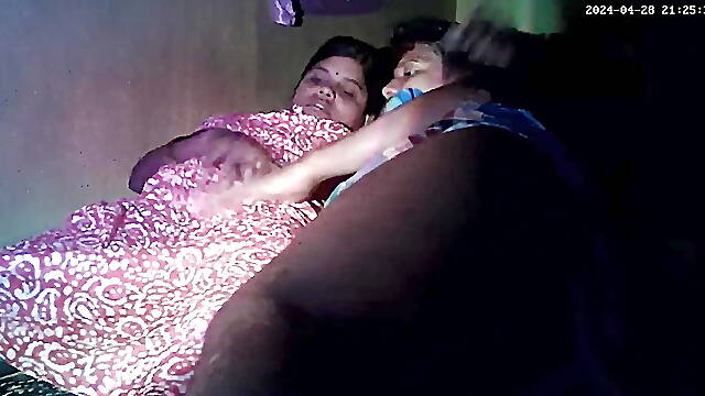 Indian village house wife big busy show and boons kiss