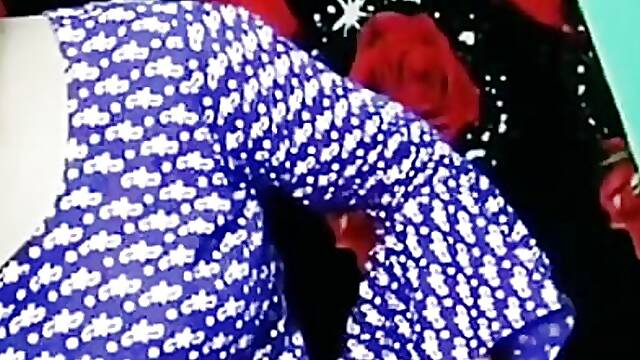 Bhabhi ji is satisfying herself alone started masturbating bhabhi ji