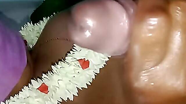 Tamil young aunty Hot hand job in homemade cheating sex Hot voice Big black cock sucking lovely fucking in Big natural boobs