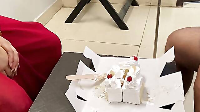 Devar Celebrates her Hot Bhabhi Birthday and Fucks Her Pussy