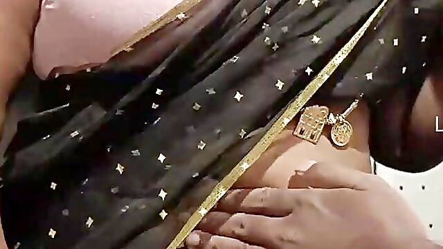 Doctor Fuck Lady Patient in Sexy Saree -1