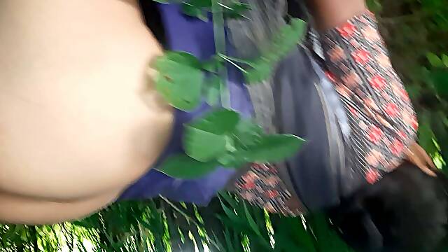 Afternoon Bhabhi #NAME? Ko KhetIndian Bhabhi Hard Indian Bhabhi Hardcore Out Door Sex