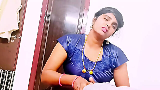 Desi Secret Sex. Indian Housewife Cheating Hubby Secret Fucking Hubby Small Bro Big Dick