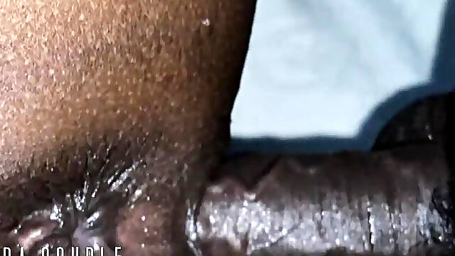 Indian bhabhi fuck with her neighbour. Husband not in home