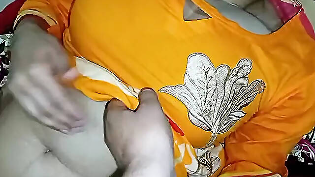 Paki Desi aunty tight chudai
