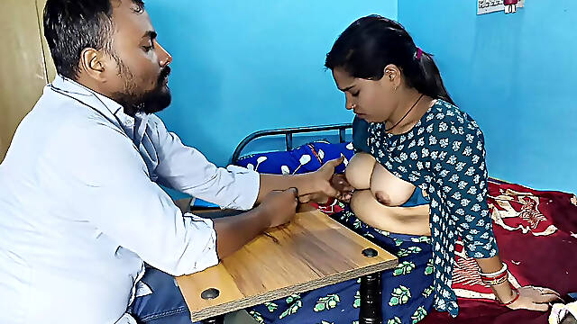 Sexy indian girl boobs sucking boobs press with her boyfriend