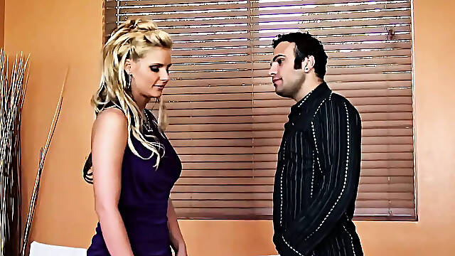 Busty MILF Phoenix Marie Gets Her Pussy Pounded and Covered in Cum by Her Younger Neighbor
