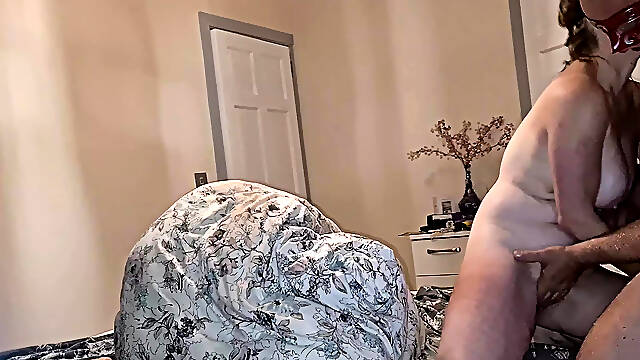 Very hot amateur milf shows her hardcore scenes. Real homemade extreme