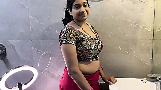 Stepmom Fucking in bathroom while standing with her legs raised on washbasin