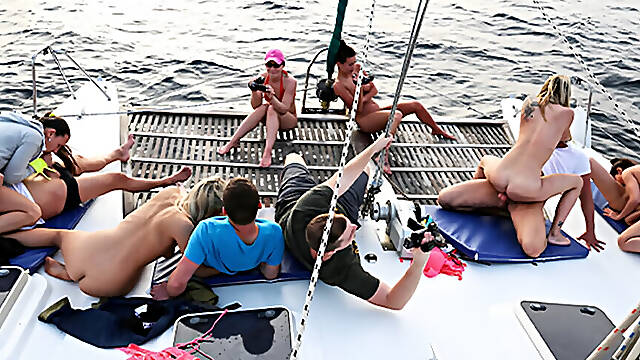 Summer Ride! Friends Fucking on a Yacht Living their Best Life at SummerSinner