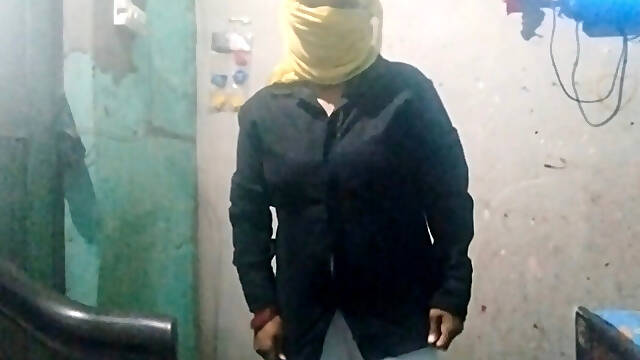 Part#6 chudakad moshi masturbate karti ko dekha moshi ka mast hot figure