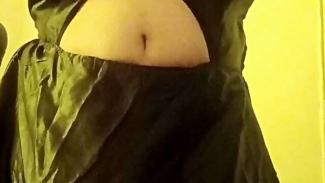 Indian Bhabhi Doing Cam show
