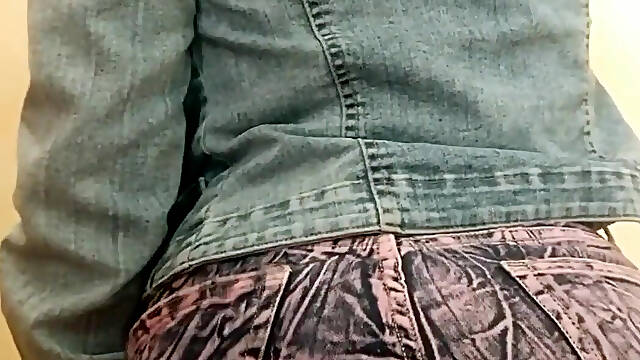 She Dances and Strips Naked Showing Her Hairless Pussy