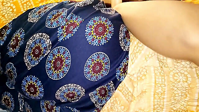 Asian Girl Showing Big Boobs on Cam