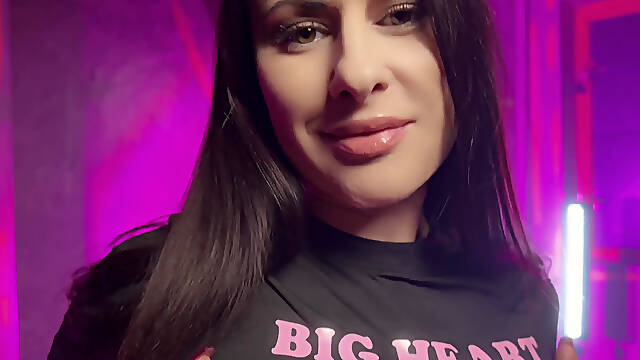 Billie Is Shawing Her Body in the Shower.