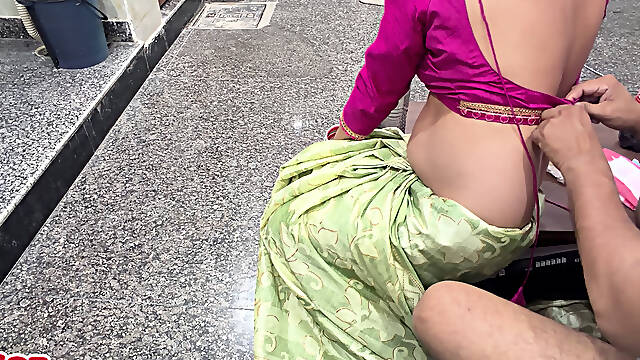 Alisha Bhabhi Fart While Fucking from behind