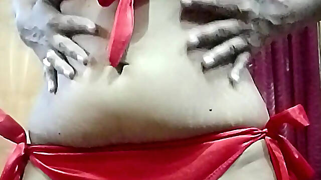 Indian Desi Girl remove her Cloth