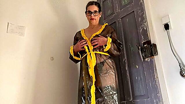 Behind The Scenes - The PVC gown (2022) (MP4)