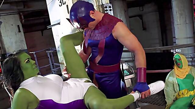 She Hulk Chyna moans with pleasure while getting fucked hard