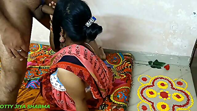 XXX Hotty Jiya Got Her Landlord to Get the Rent Waived in Covid-19! in Holi