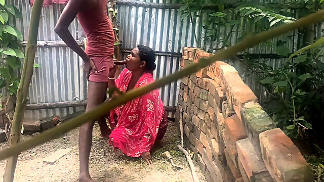 Cleaning up Bhabhi's Fuck
