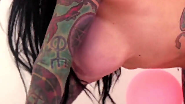 Busty MILF Jenevieve Hexxx Loves to Suck Cock and Swallow Cum!