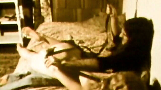 Collared Retro Submissive Services Group in Vintage 8-minute Classic